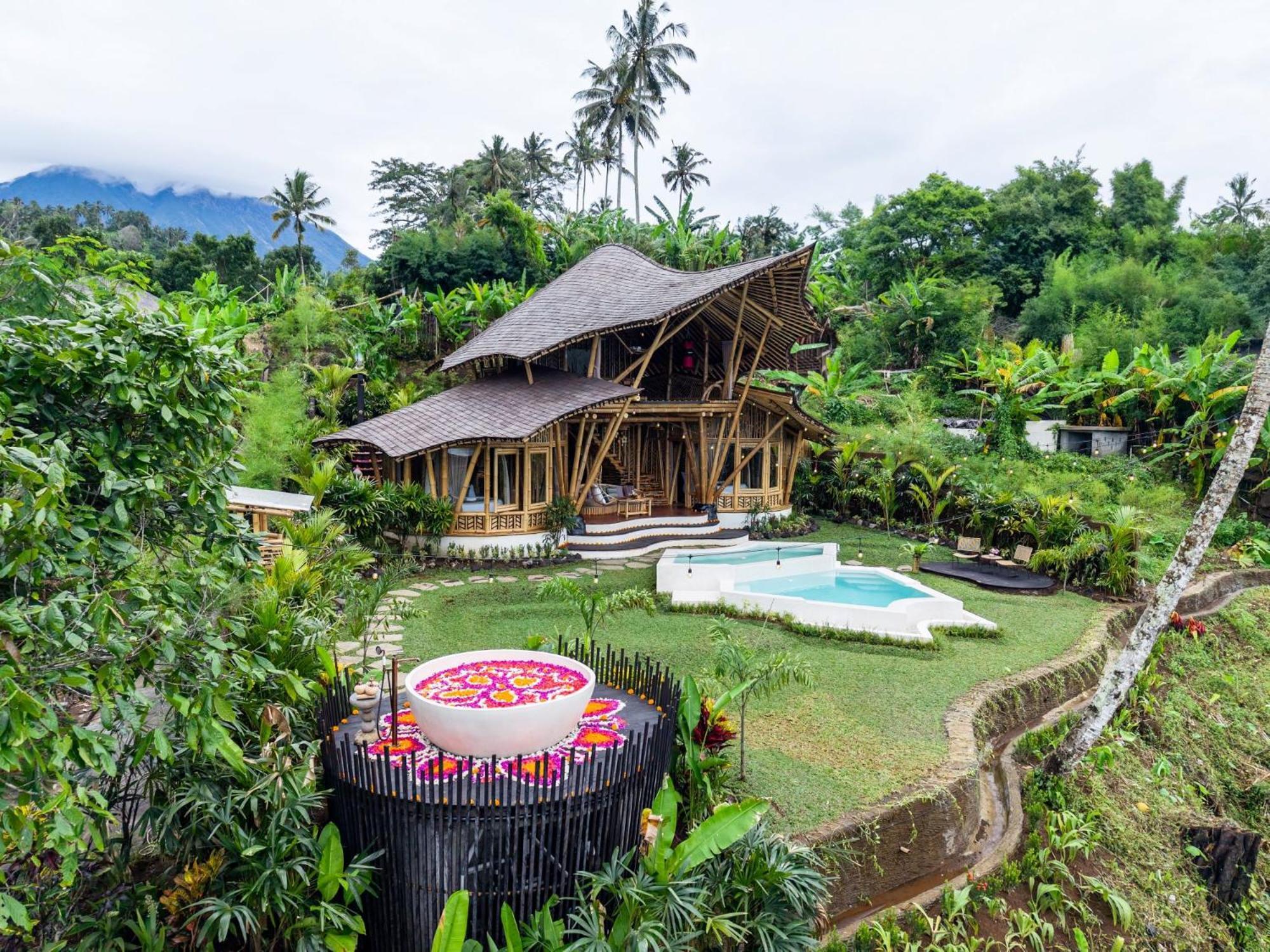 Magic Hills Bali - Magical Eco-Luxury Lodge Selat Экстерьер фото